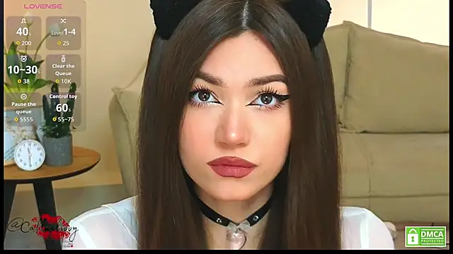 oliviaah  online show from 04-09-26, 03:18