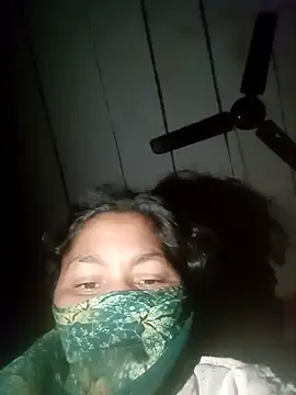 Pooja125599 online show from 01-05-26, 11:30