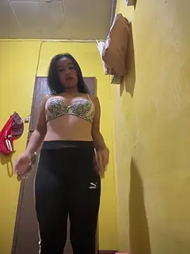 Lovely apple19 online show from 04-15-26, 10:21