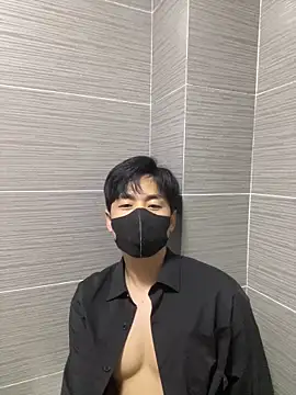 kimze7 online show from 04-10-26, 02:46