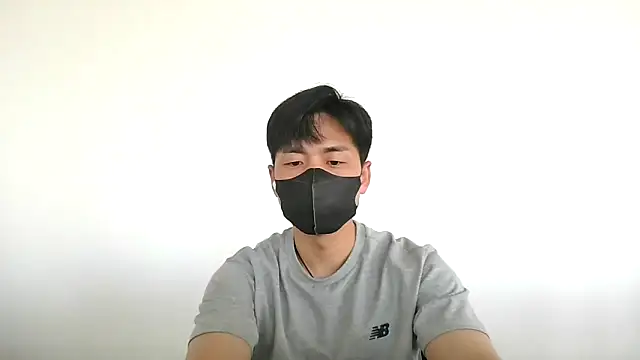 Snapshot of kimze7 chatting on 06-08-26, 02:23 kimze7 online show from 06-08-26, 02:23