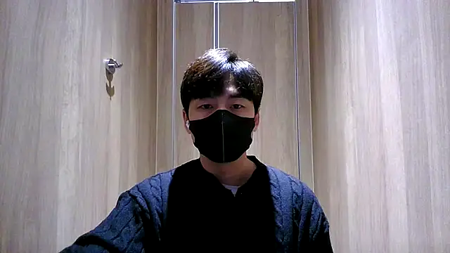 Snapshot of kimze7 chatting on 01-15-26, 06:50 kimze7 online show from 01-15-26, 06:50