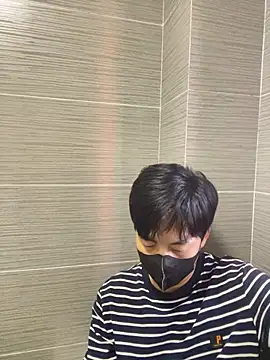 kimze7 online show from 04-15-26, 10:43