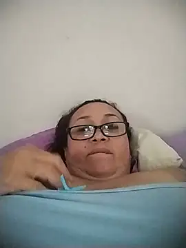 Nini Love  online show from 07-19-26, 04:59