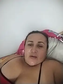 Nini Love  online show from 06-23-26, 03:15
