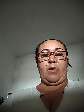 Nini Love  online show from 04-06-26, 11:50