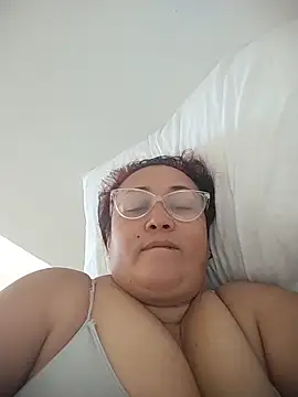 Nini Love  online show from 02-24-26, 01:56