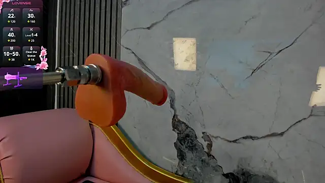 Snapshot of shayra_boobs2 chatting on 12-17-25, 10:31 shayra boobs2 online show from 12-17-25, 10:31