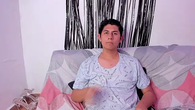 king Eric30 online show from 12-23-25, 12:22