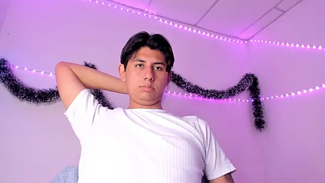 king Eric30 online show from 01-11-26, 11:11