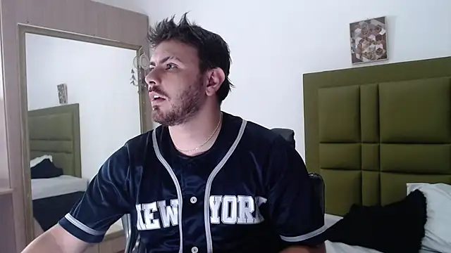 Snapshot of stive_0297 chatting on 01-12-26, 06:36 stive 0297 online show from 01-12-26, 06:36