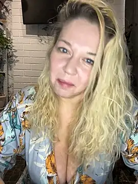 JenniferCarmen online show from 03-17-26, 01:30