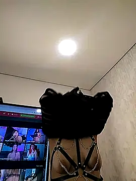 Im TaraBlack online show from 01-13-26, 04:27