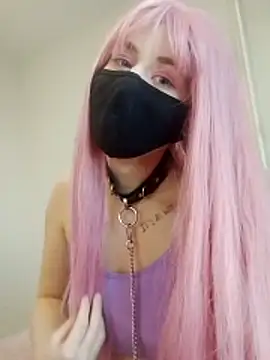 DELAYLALEAA online show from 12-23-25, 08:57