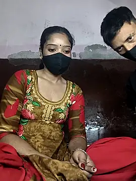 couplegk71 online show from 02-11-26, 02:50