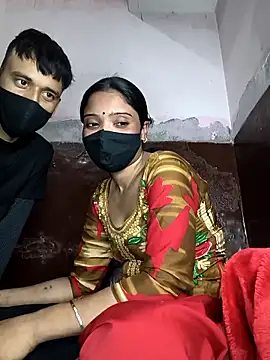 couplegk71 online show from 02-10-26, 06:29