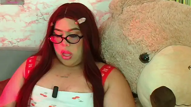 Mia Carters online show from 06-10-26, 02:57