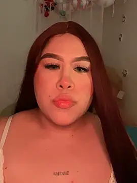 Mia Carters online show from 12-15-25, 10:15