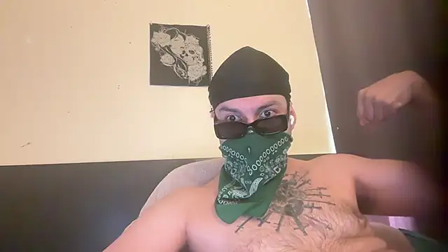 Snapshot of angelblanco chatting on 04-19-26, 03:35 angelblanco online show from 04-19-26, 03:35