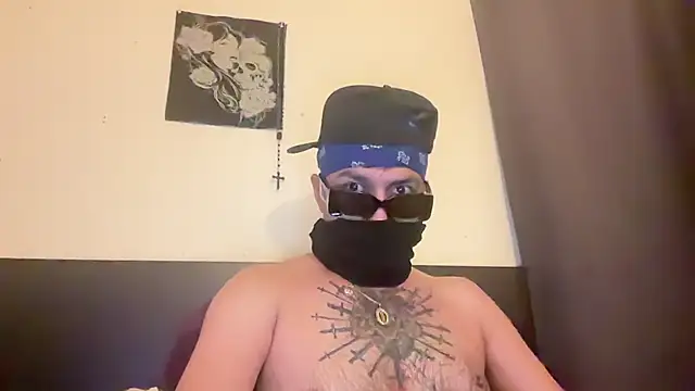 Snapshot of angelblanco chatting on 07-14-26, 05:34 angelblanco online show from 07-14-26, 05:34