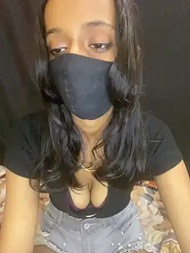 Snapshot of Hottie_kia chatting on 07-31-26, 05:40 Hottie kia online show from 07-31-26, 05:40