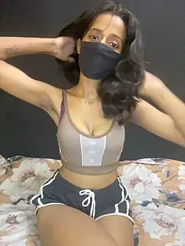 Snapshot of Hottie_kia chatting on 06-26-26, 05:41 Hottie kia online show from 06-26-26, 05:41
