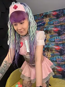 Tattoo  Moon online show from 04-25-26, 11:02