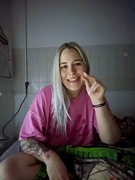 ChristinaWheeled11 online show from 03-29-26, 01:13