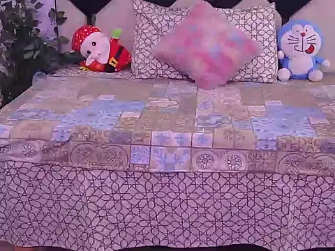 Hii saru online show from 04-18-26, 04:04