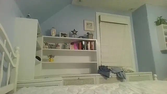 Snapshot of BeefyNcloudy chatting on 03-04-26, 03:14 BeefyNcloudy online show from 03-04-26, 03:14