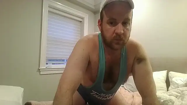 Snapshot of BeefyNcloudy chatting on 03-25-26, 11:14 BeefyNcloudy online show from 03-25-26, 11:14