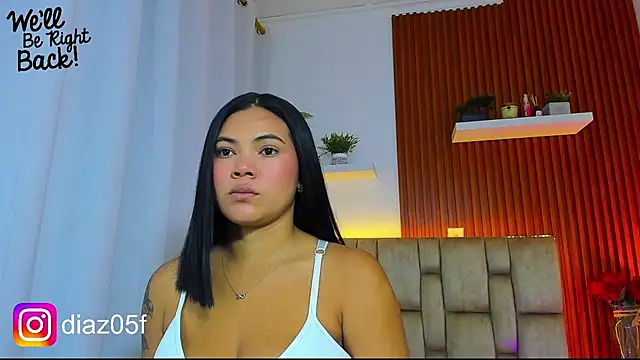 Snapshot of im__fer chatting on 06-02-26, 02:44 im fer online show from 06-02-26, 02:44