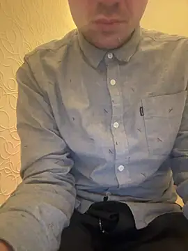 ludooo899 online show from 01-18-26, 03:21