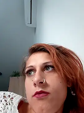 Bellaa25 online show from 04-28-26, 04:22