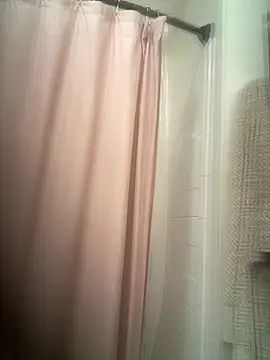 GiggleCatalyst online show from 12-15-25, 07:25