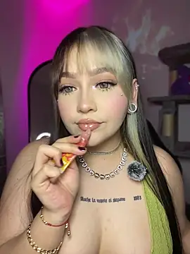 Daniela ruizz online show from 04-16-26, 11:40