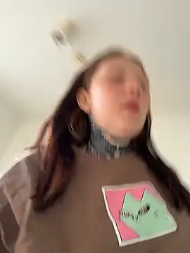 Snapshot of FionaMurr chatting on 01-10-26, 02:07 FionaMurr online show from 01-10-26, 02:07