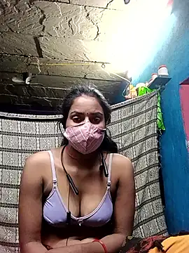 Snapshot of Poonam8080 chatting on 12-16-25, 06:45 Poonam8080 online show from 12-16-25, 06:45