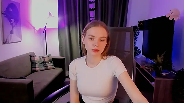 BellaHaadiid online show from 01-15-26, 08:51