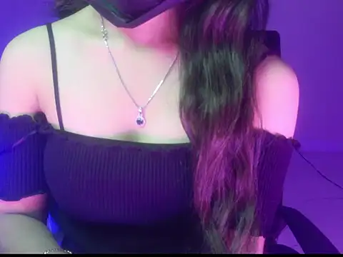 Isha Lush online show from 12-18-25, 05:17