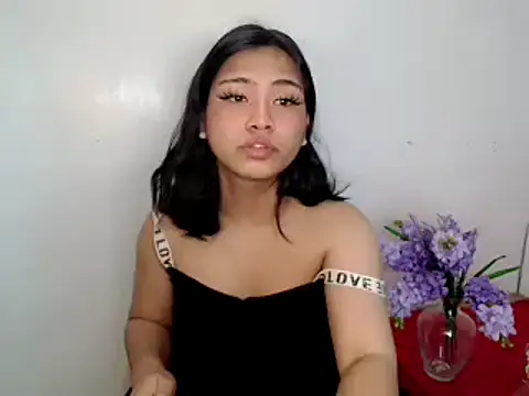 Secretfantasycum online show from 04-06-26, 10:00