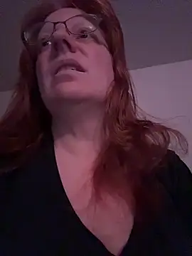 Lenaravenswood online show from 03-28-26, 03:40