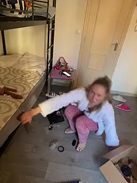 Vikml166 online show from 04-07-26, 03:03