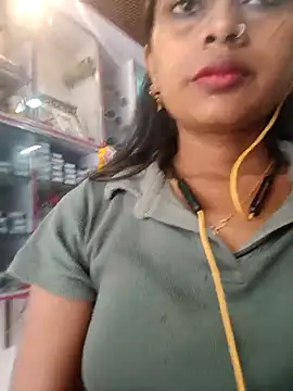 Snapshot of nehakapoor89 chatting on 02-20-26, 06:26 nehakapoor89 online show from 02-20-26, 06:26