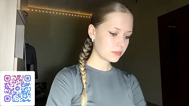 ZaidaSchwarten online show from 02-06-26, 05:36