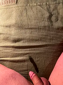 Krizzly666 online show from 12-14-25, 06:57