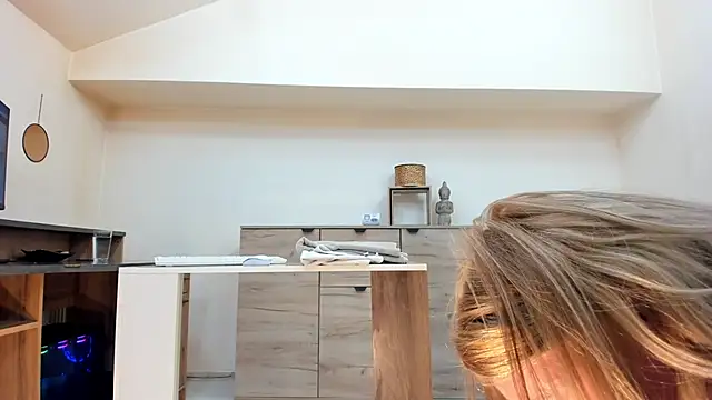 classy medea online show from 02-26-26, 01:05