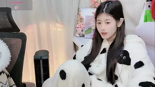 Yvonne-07 online show from 01-19-26, 12:53