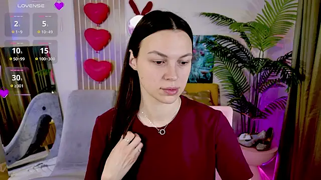 Snapshot of MaxinCarroll chatting on 06-20-26, 11:04 MaxinCarroll online show from 06-20-26, 11:04