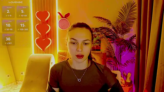 MaxinCarroll online show from 02-16-26, 05:17